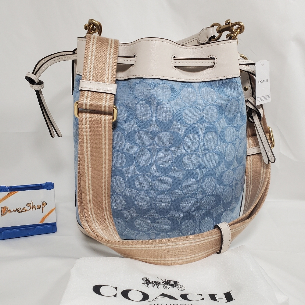 SOLD NWT COACH bucket bag